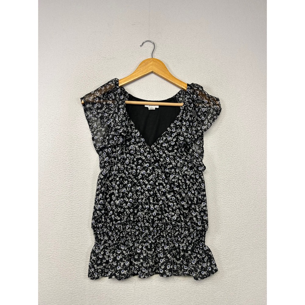 Boho Cottagecore Jaxon Women Medium Black Floral Smocked Peplum Flutter Top